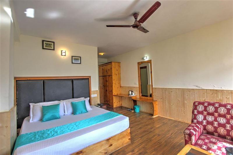 Hotel Mountain Face Manāli Екстериор снимка